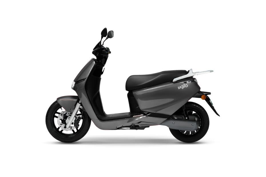 ABZO Sigilo Mechanical Silver colour