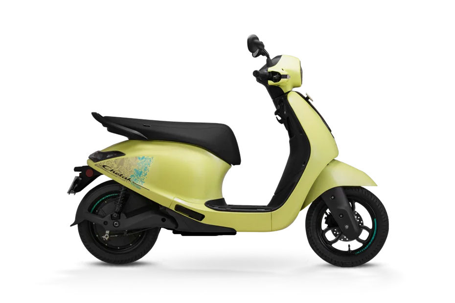 Bajaj Chetak C2501 Misty Yellow colour