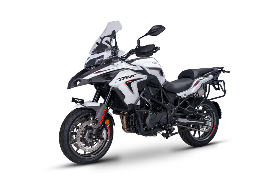 Benelli TRK 552 White colour