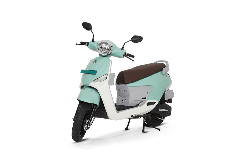 BGauss Max C12 Ice Green colour