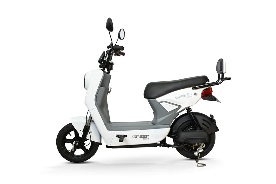 Green EV Sunny White colour
