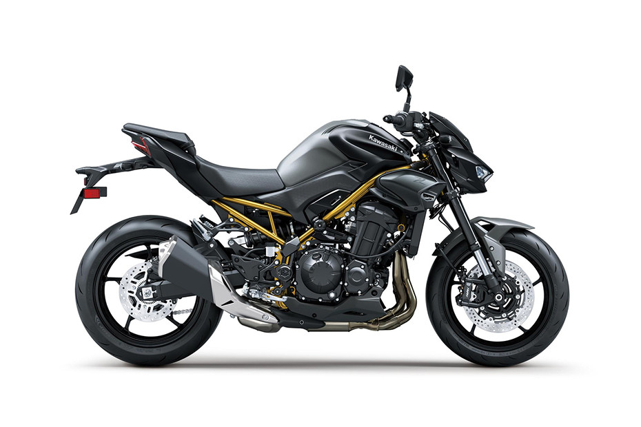 Kawasaki Z900 Price - Images, Colours & Reviews