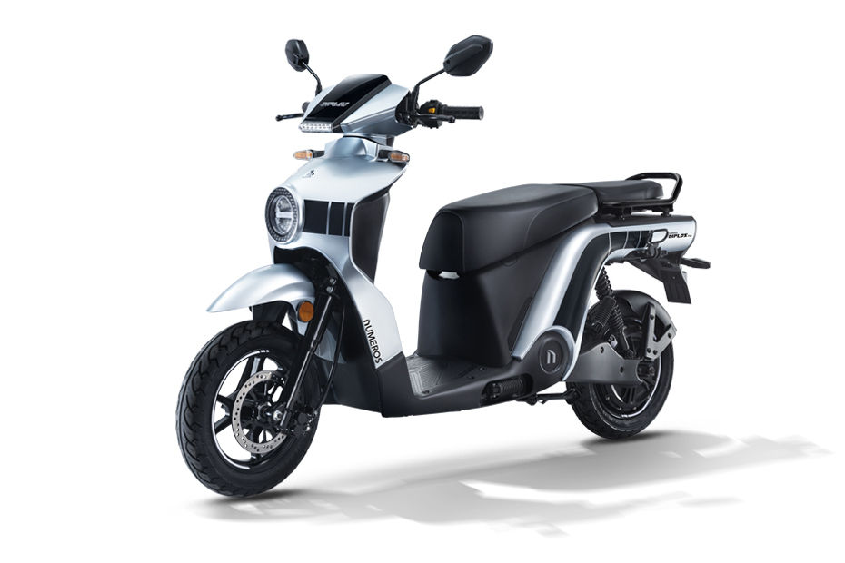 Numeros Motors Diplos Max Sonic Silver colour