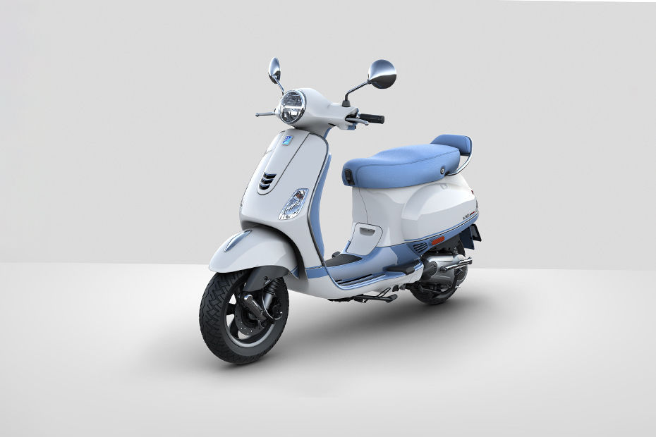 Vespa VXL 150 Silver colour