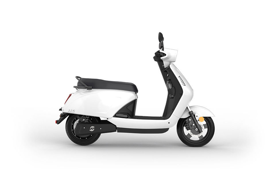 RunR HS Electric Pebble White colour
