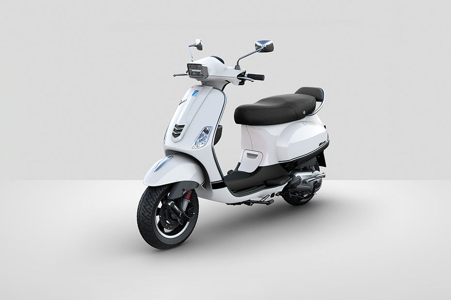 Vespa SXL 150 Classic Matte Black colour