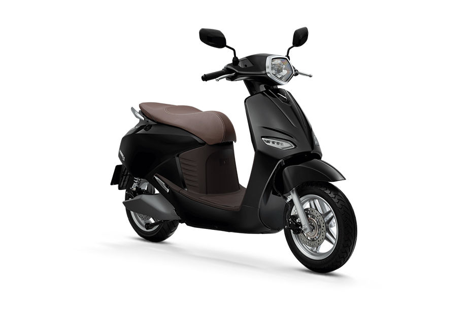 VinFast Vento S Black colour