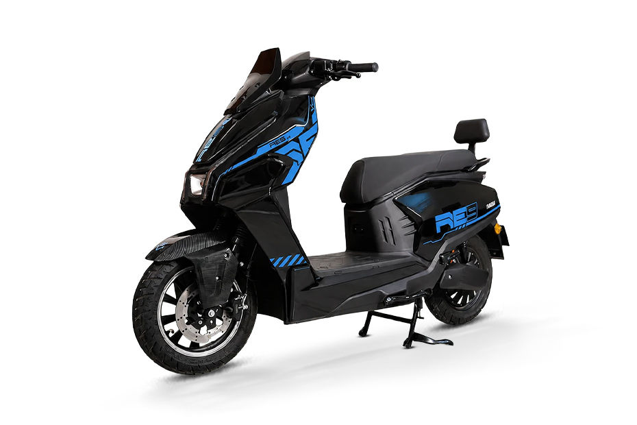 Yakuza Electric Lucka Blue colour